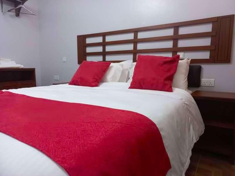 Edgewood Country Place Hotel Thika Exterior photo